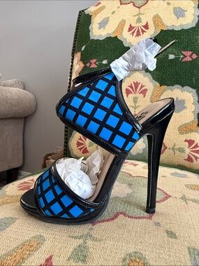 Wild Rose Black and Bright Blue Lattice High Heel Slide